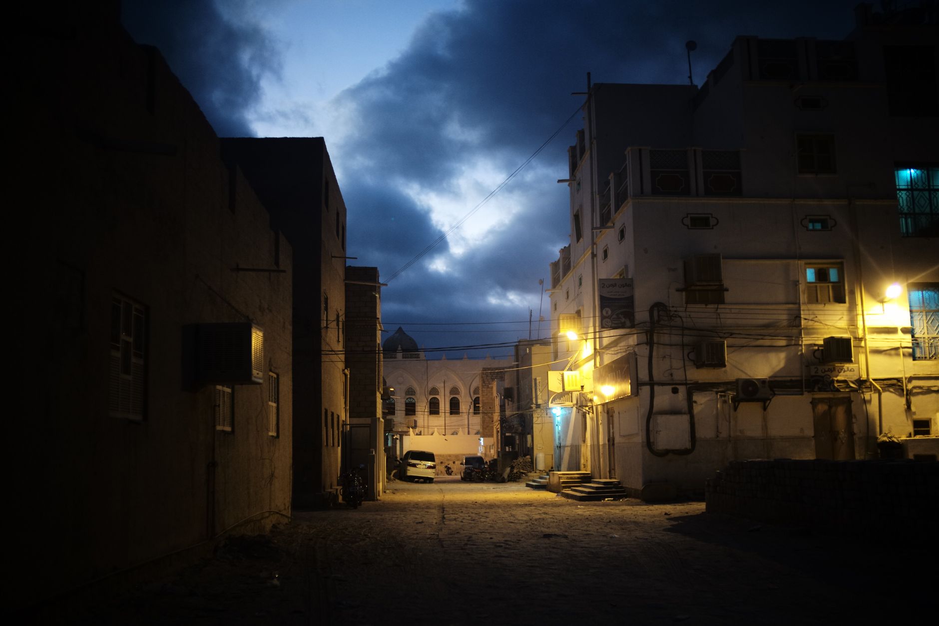 Taiz Hospital Crisis Deepens Amid Houthi Siege