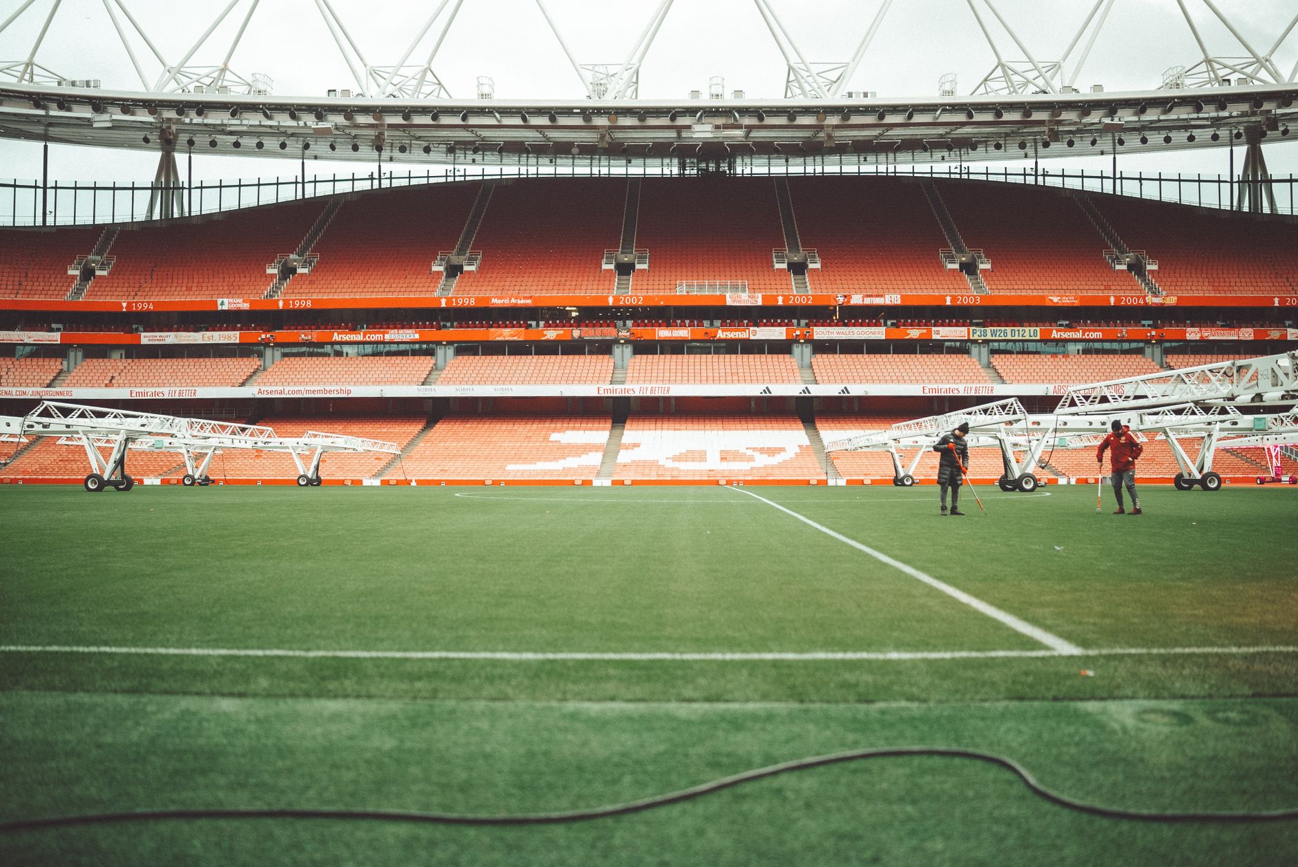 Arsenal's Tom Allen Exits Amid Backroom Reshuffle