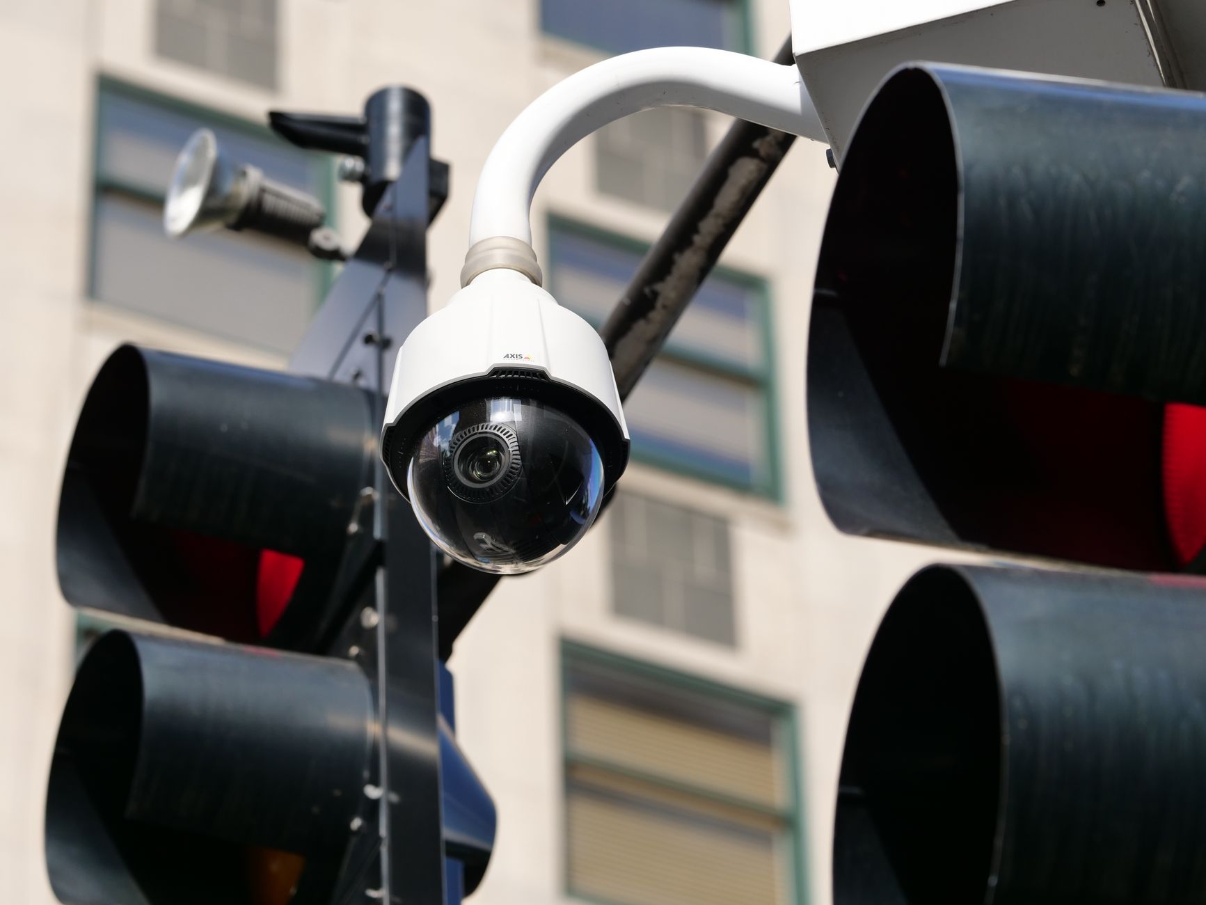 Concerns Rise Over Meta's Smart Glasses Among US Police