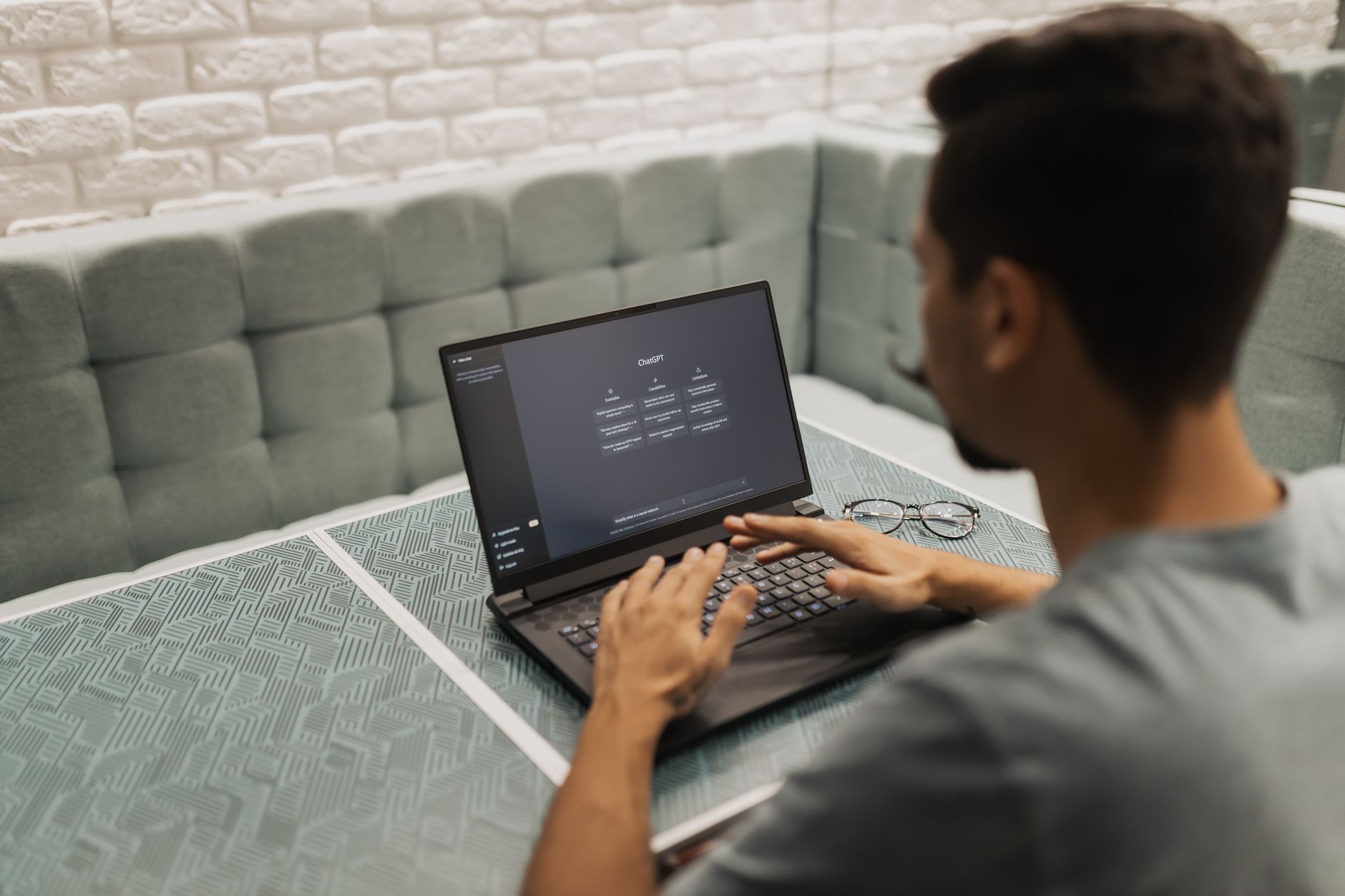 Meta's Bold AI Move: Targeting Business Customers