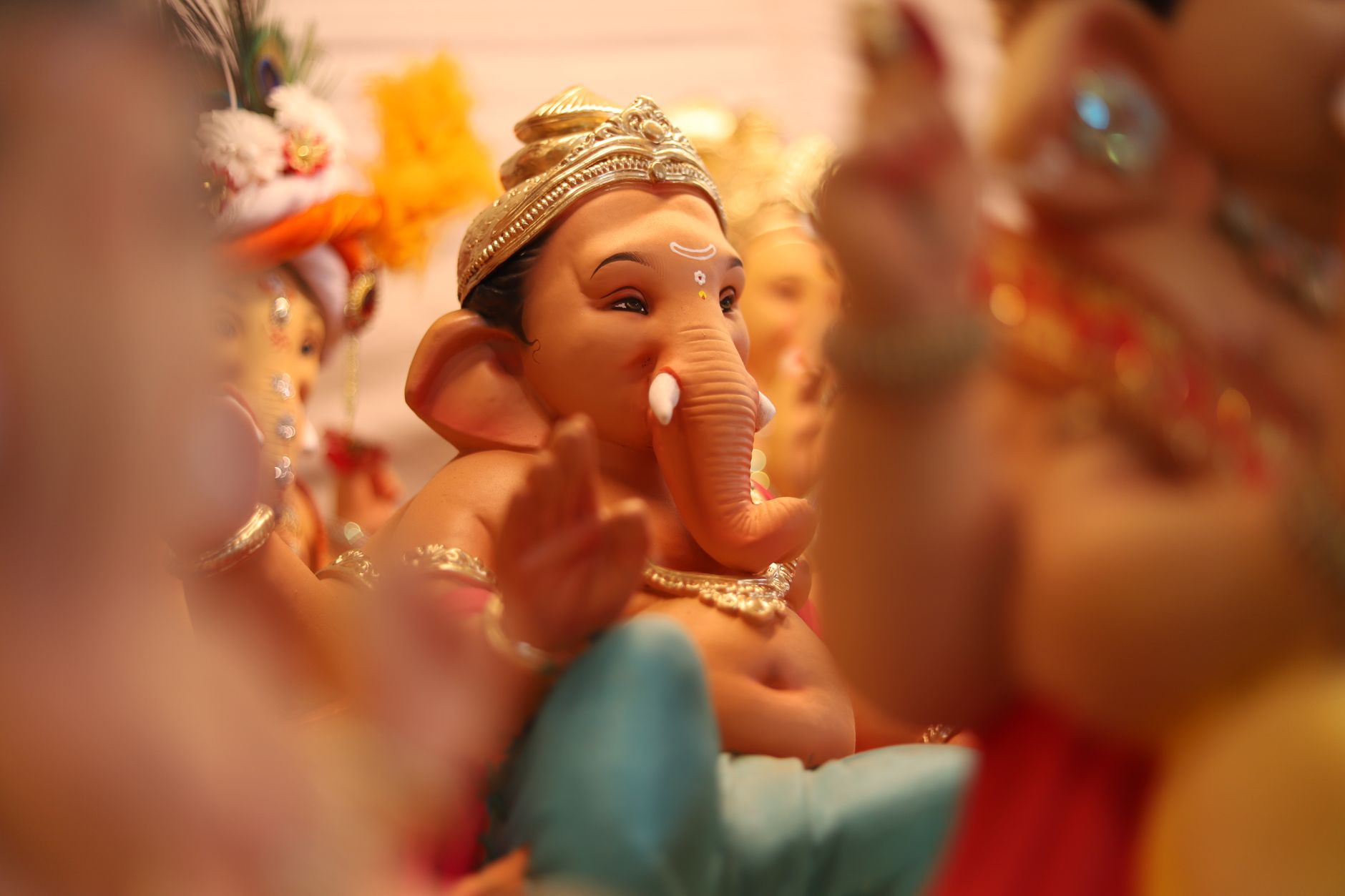 Pune's Liquor Ban Sparks Political Row Amid Ganpati Celebrations