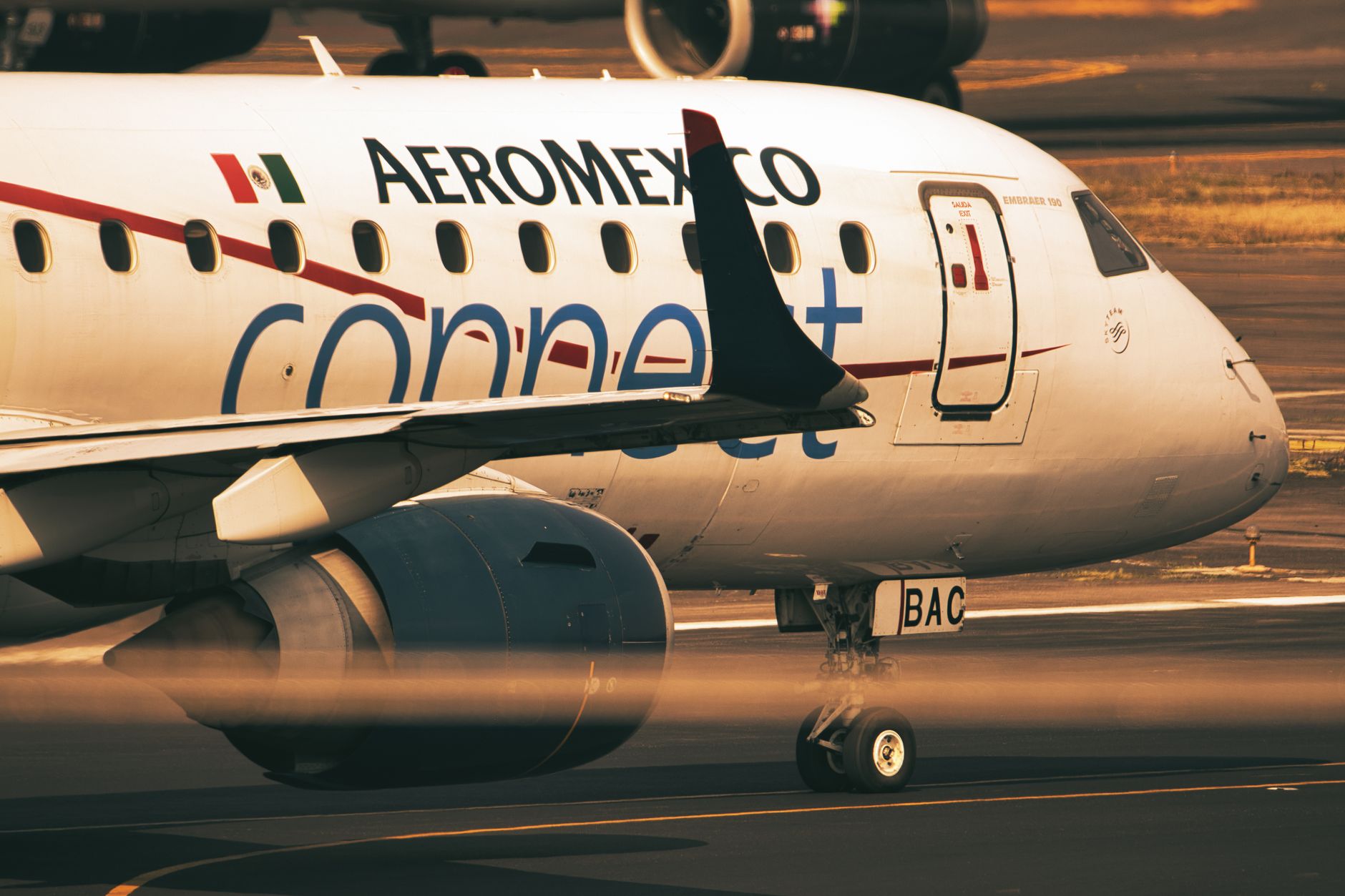 Honeywell's Dual Triumph: IndiGo Avionics Deal and Aeromexico Safety Tech
