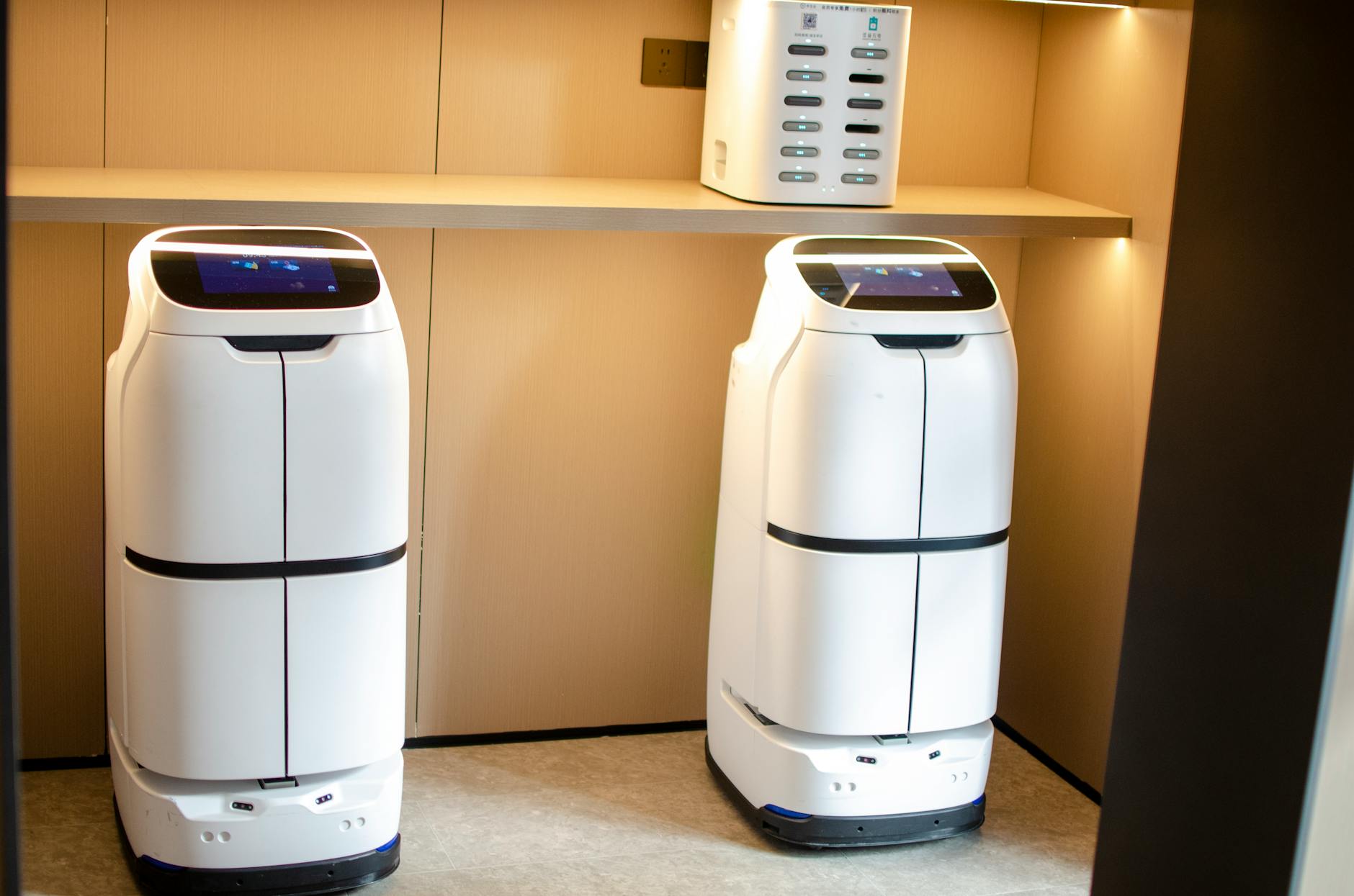 AI Robots Transforming Hospital Hygiene Practices in India