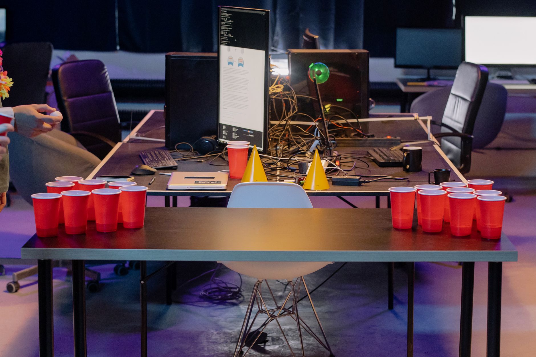 AI Sparks Resurgence of Office Culture Amid Tech Expansion