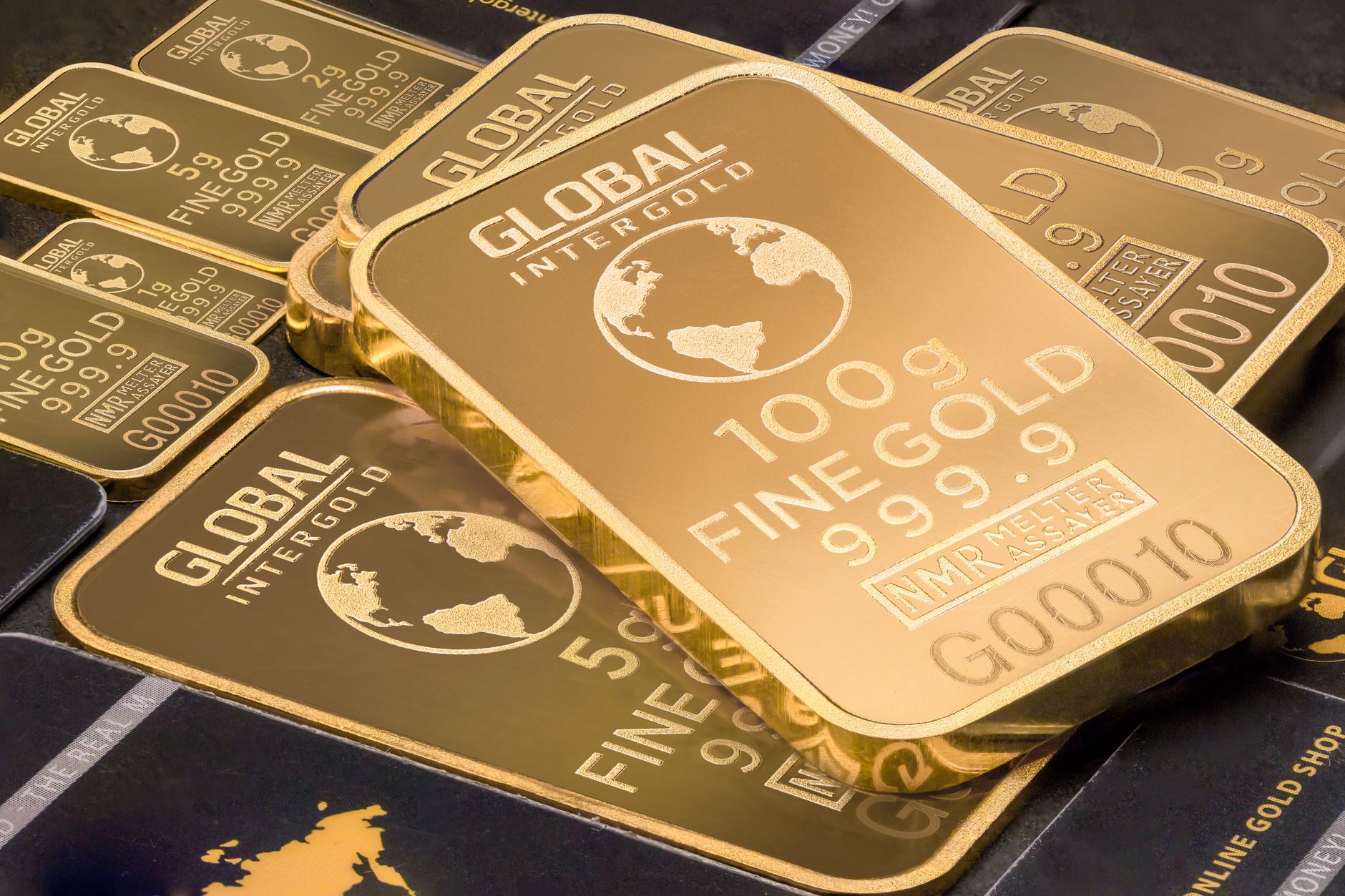 Gold Soars Amid US Inflation Concerns, Reaches Three-Month High