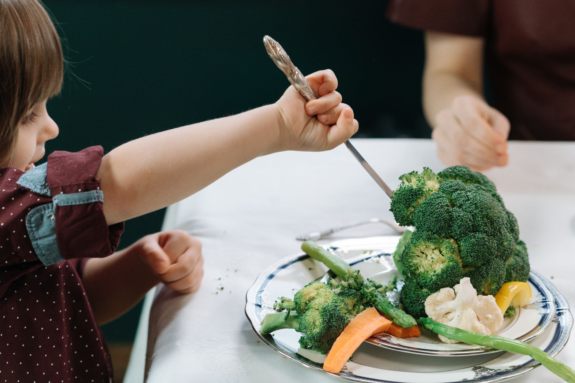 How to Encourage Children to Eat Veg: Science’s Subtle Suggestions