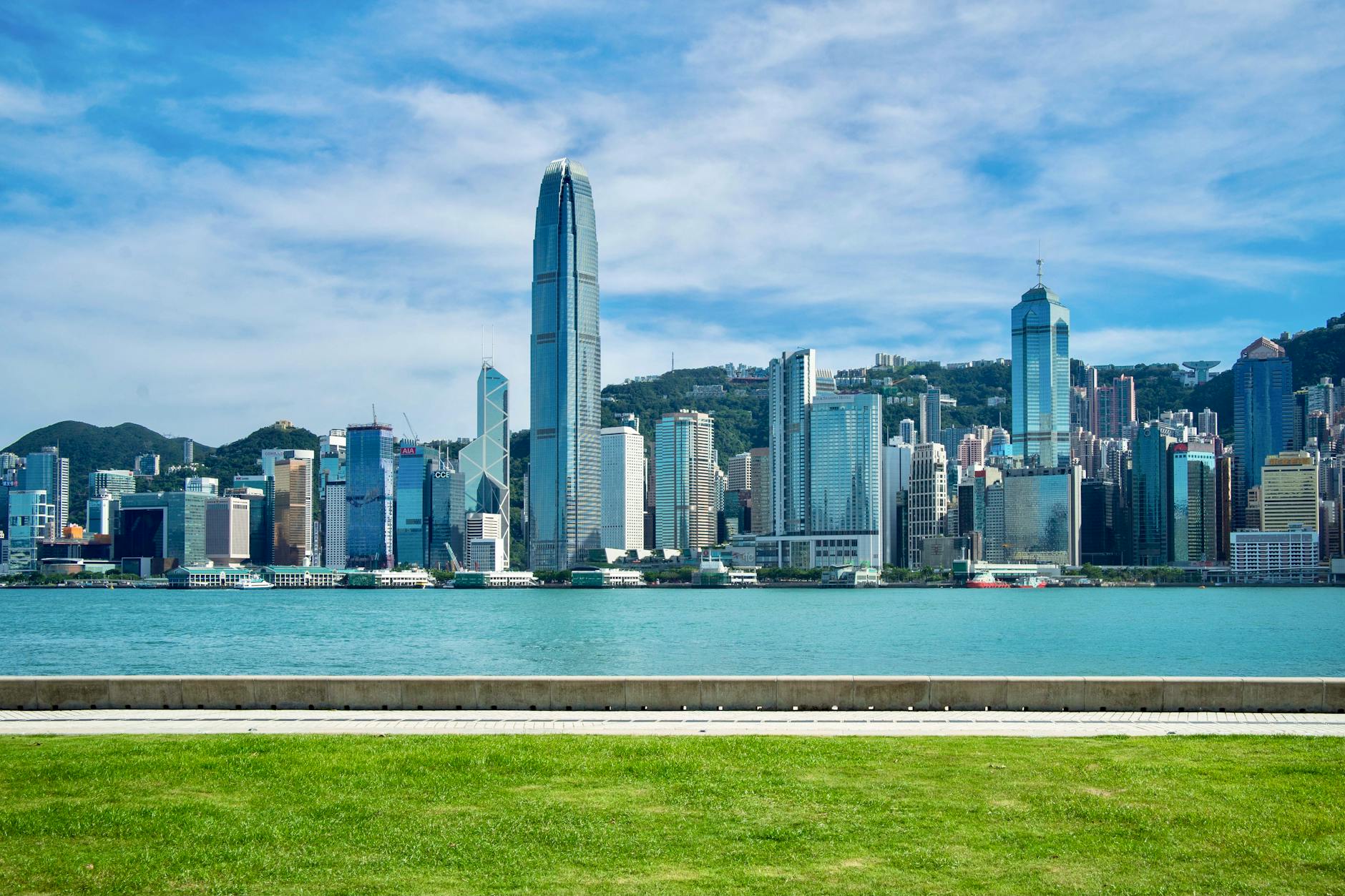 Hong Kong's 'Super Steel' Astonishes Scientists with Unexplained Properties