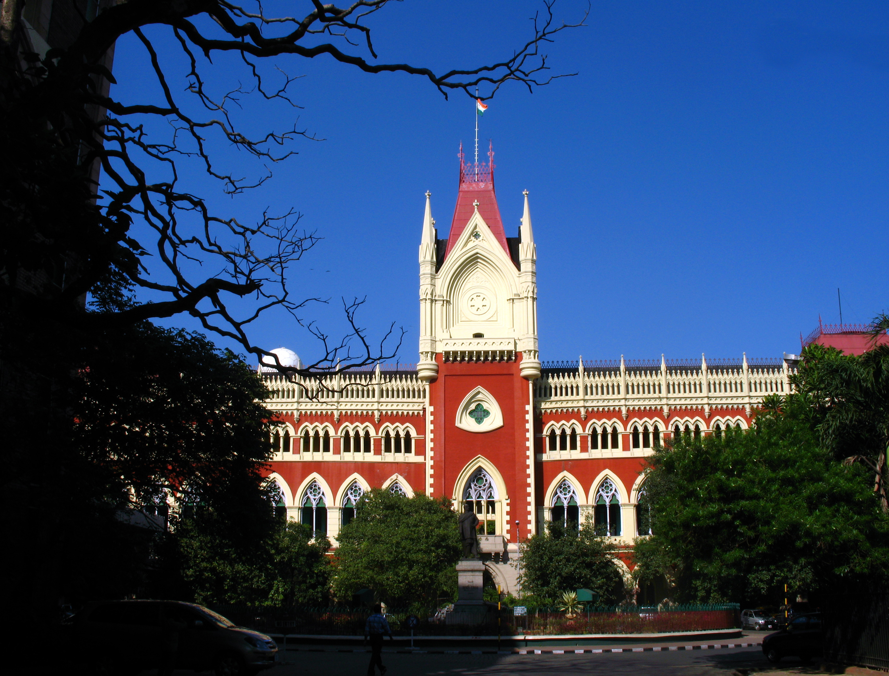 Calcutta HC Dismisses Biswas' Urgent Plea Amid Messi Tour Turmoil