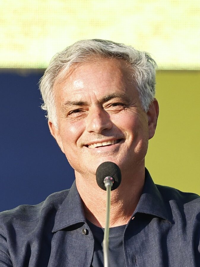 Mourinho's Strategic Call: Vini Jr. Amid Arsenal's Ambitions