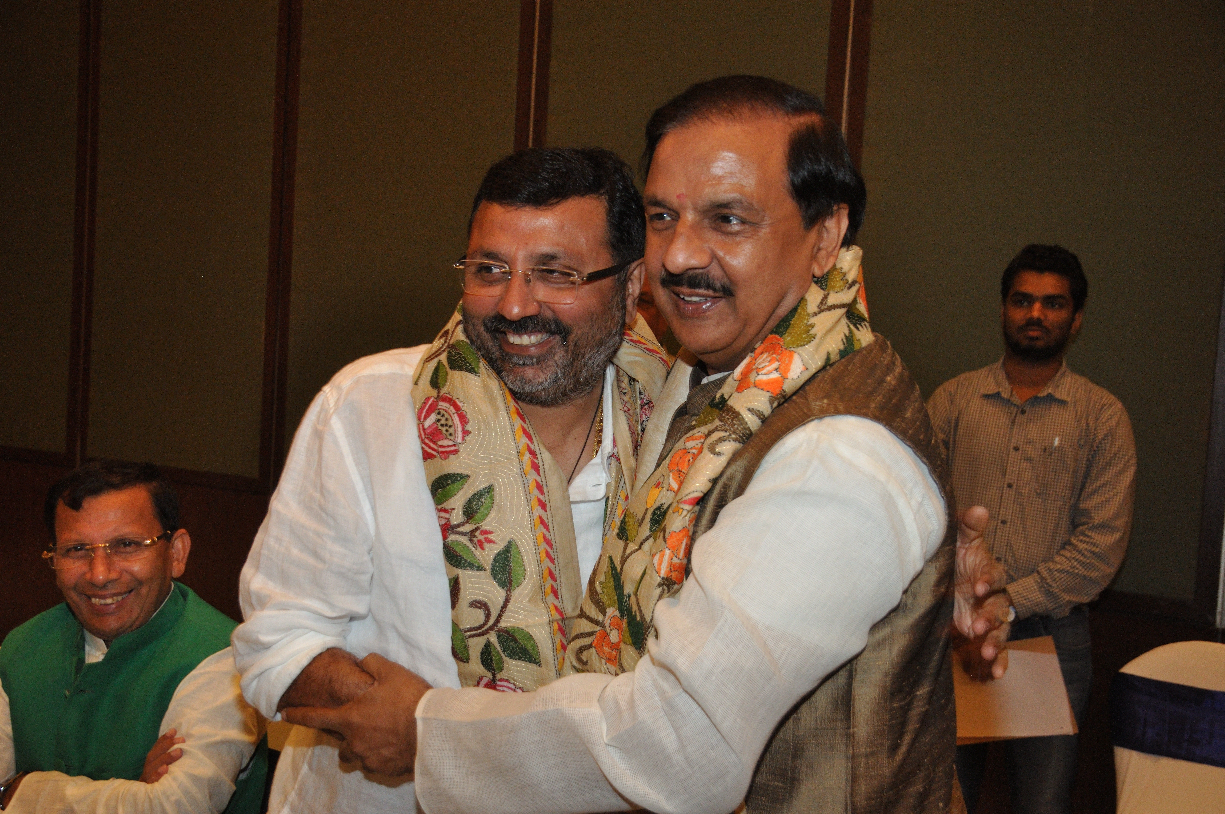 Dubey's Bold Prediction: Dipke as a Future Political Leader